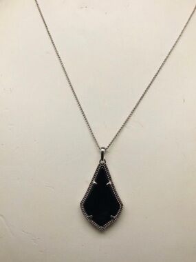 NWOT Kendra Scott Cory Black Onyx Necklace Silver Tone